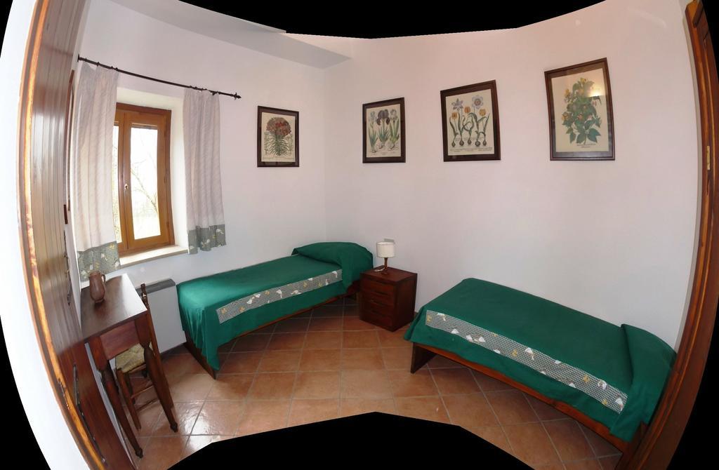 Agriturismo Le Forre Del Treja Civita Castellana Værelse billede